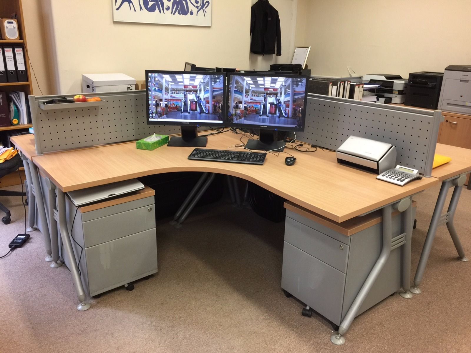 Workstations Desks Categories Office Furniture Wales 6 Italian Style Corner Desks Silver Pedestals Graphite Screens Vg Cond